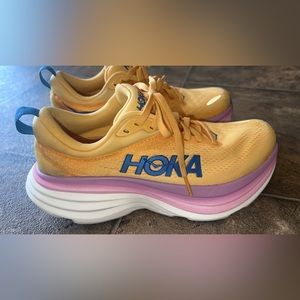 Women’s Hoka Bondi 8 Size 6.5